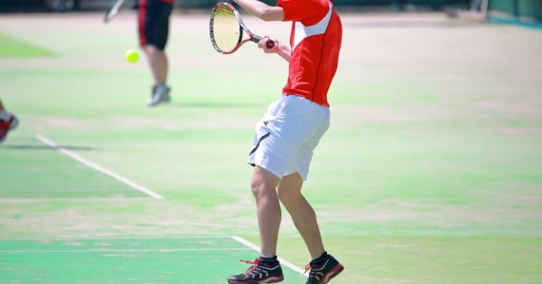 テニスダブルスの悩み解決5つの実践的テクニックと練習法