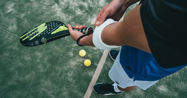 テニス用具の選択と効果